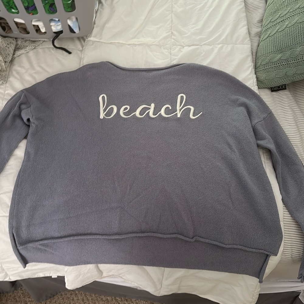 Long crop lightweight sweater